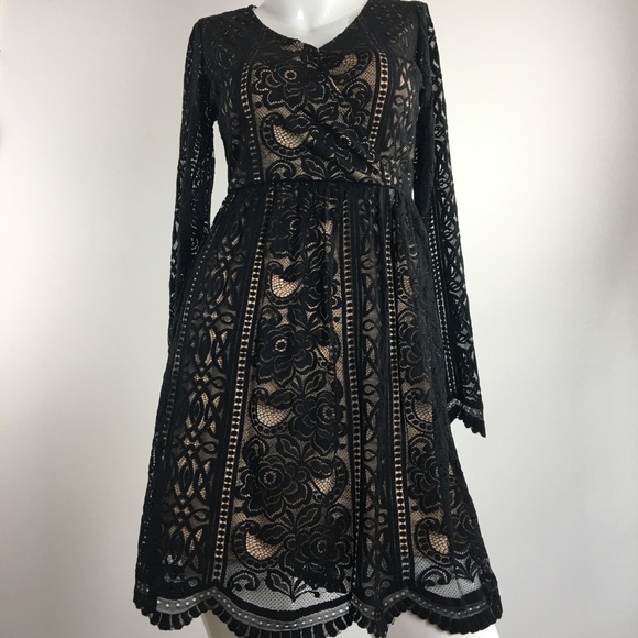 Xhilaration Dresses & Skirts - 🌺🌼🦋 Xhilaration Black Lace Dress